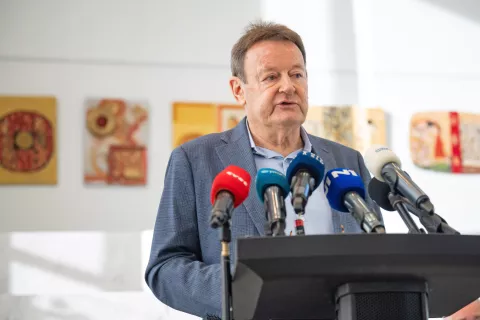 Novinarska konferenca Sindikata zdravnikov in zobozdravnikov Slovenije Fides po enem letu od napovedi zdravniške stavke. Na sliki predsednik Fidesa Damjan Polh. / Foto: Bostjan Podlogar/sta