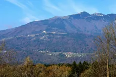 V letu 2025 se bo začela gradnja kanalizacije s Krvavca do doline. / Foto: Tina Dokl