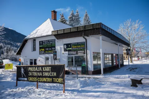 Tekaški center Confine iz Rateč / Foto: Primož Pičulin