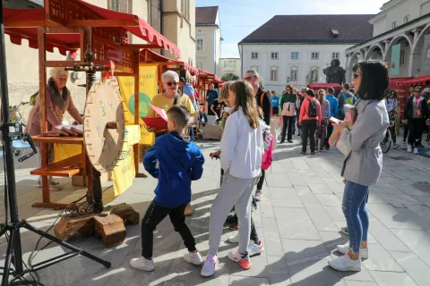 Lani so v Kranju prvič pripravili Dan krajevnih skupnosti. / Foto: Tina Dokl