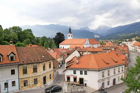 V Kamniku so sprejeli druge spremembe in dopolnitve občinskega prostorskega načrta. Fotografija je simbolična. / Foto: Aleš Senožetnik