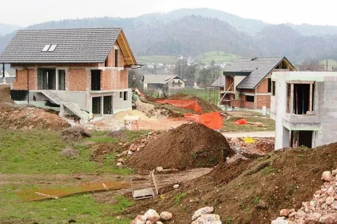 En svetnik več bo v prihodnjem mandatu izvoljen v četrti volilni enoti Kamnitnik. / Foto: Gorazd Kavčič